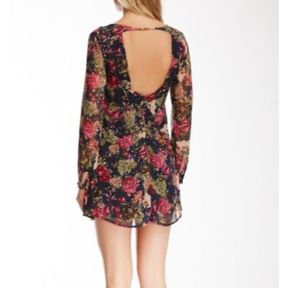 ASTR Navy/Black Floral Long Sleeve Mini Shift Dress Size Small - Picture 2 of 9